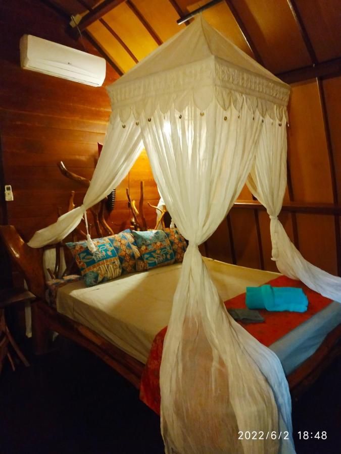 Kampung Meno Bungalows Gili Meno Εξωτερικό φωτογραφία
