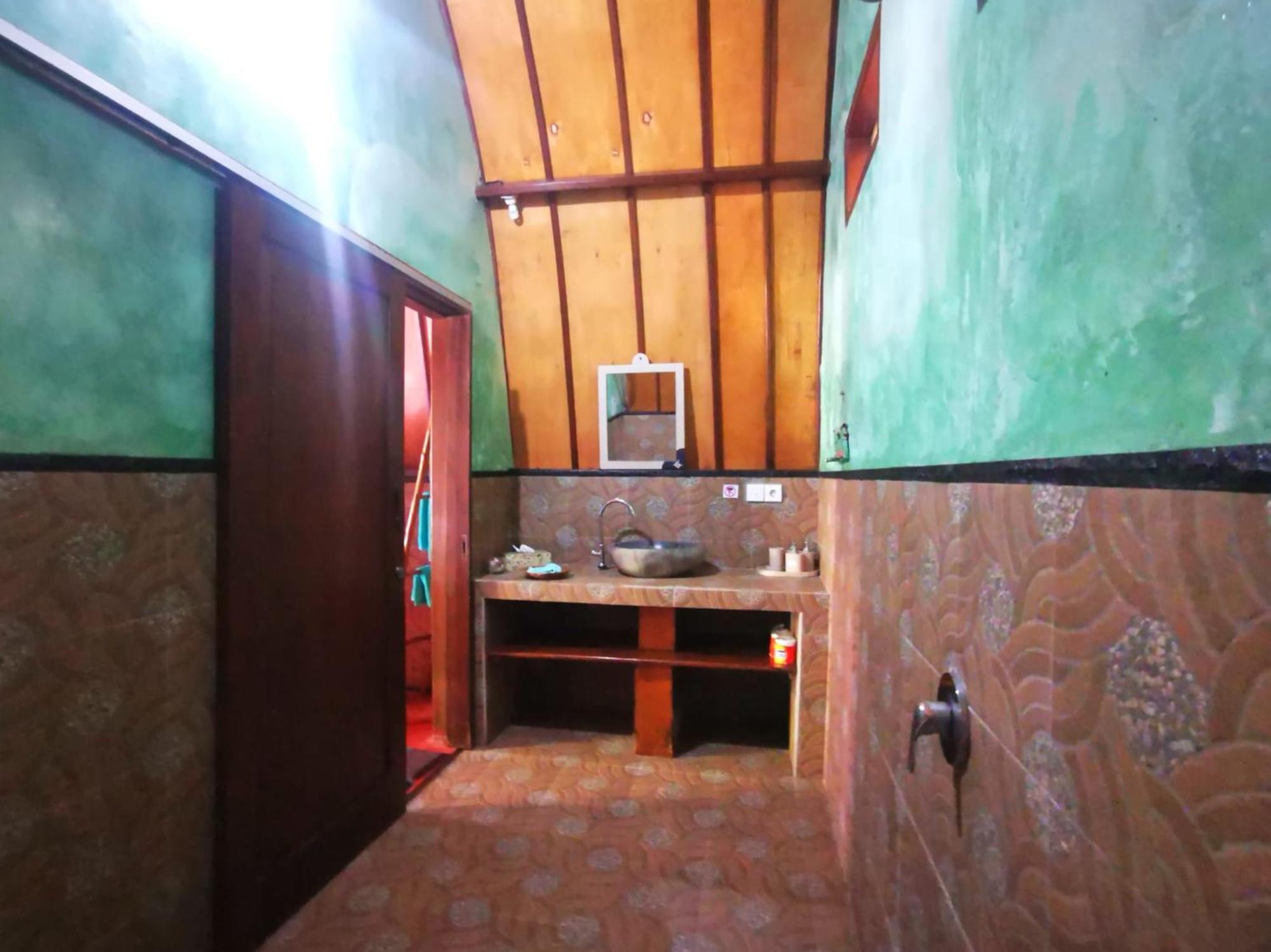 Kampung Meno Bungalows Gili Meno Δωμάτιο φωτογραφία